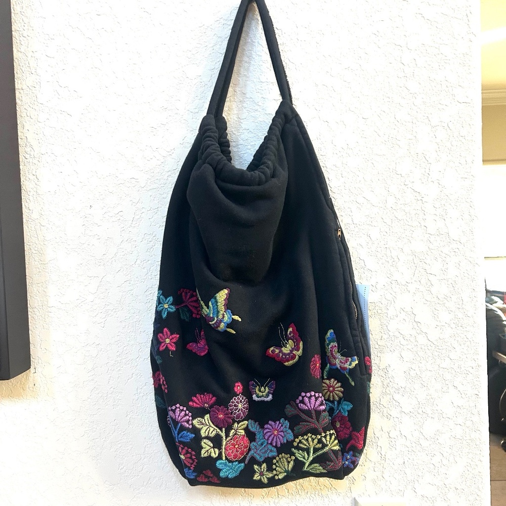 Johnny Was Embroidered Hobo Bag. NWT